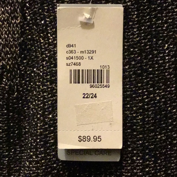 🆕NEW! Metallic Colorblock Sweater Dress - Picture 14 of 15